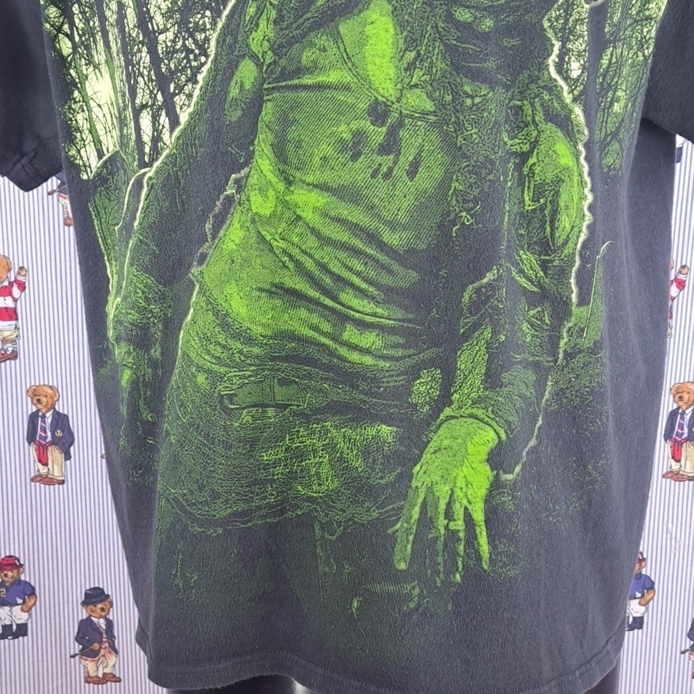 2000s big zombie graveyard gothic horror green & black fade graphic XL t-shirt - Picture 4 of 9